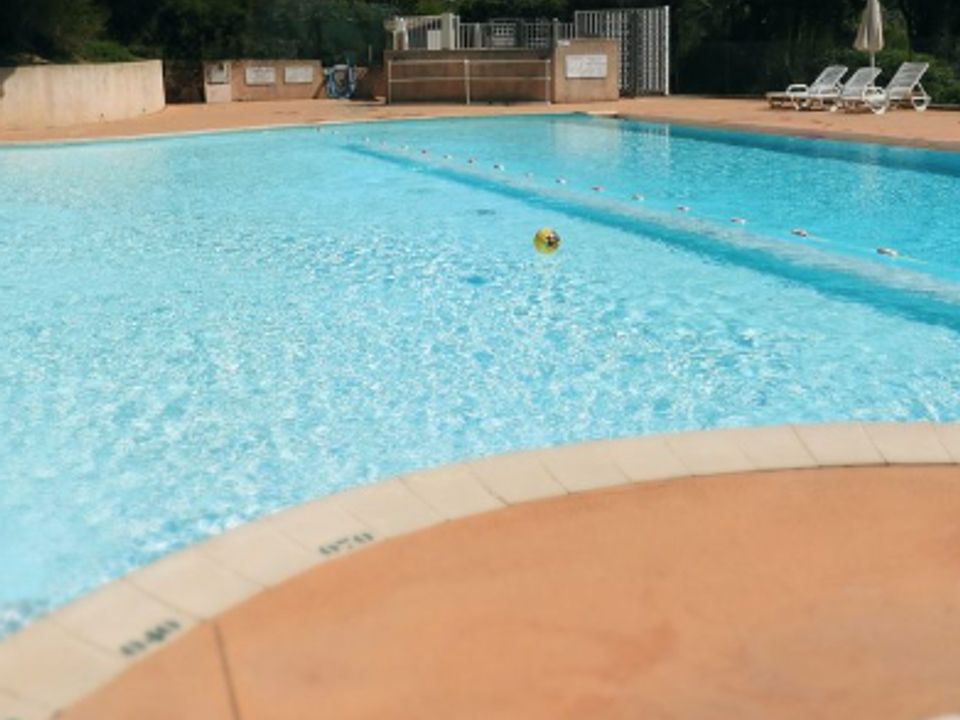 Camping Chantecler in Aix en Provence | FerienparkSpecials