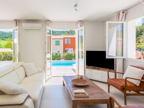 FranceComfort Residence de Salernes - Camping Var - Image N°3