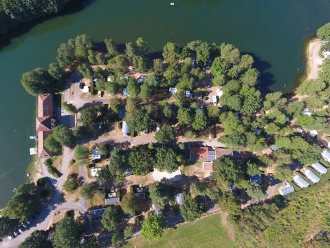 Europe Tents Domaine des Messires - Camping Vosges - Image N°0