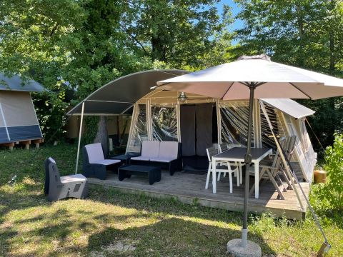 Europe Tents Camping Le Clou - Camping Dordogne - Image N°5
