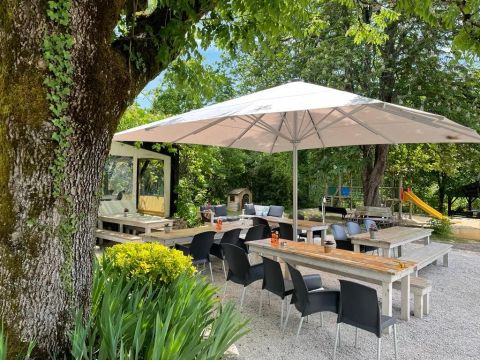 Europe Tents Camping Le Clou - Camping Dordogne - Image N°3