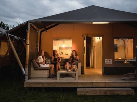 Villatent Vakantiepark De Nollen - Camping Schagen