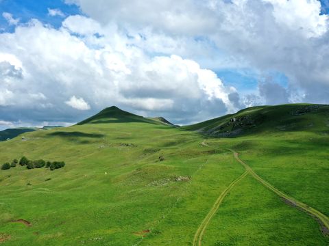 Camping L'Échapée Verte - Cantal
