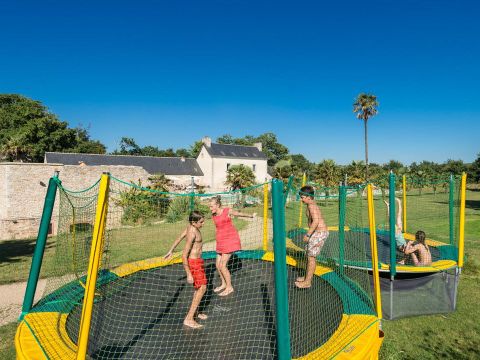 Camping Domaine de l'Orangerie de Lanniron - Finistère