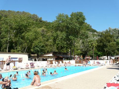 Camping  Au Vallon Rouge - Alpes-Maritimes