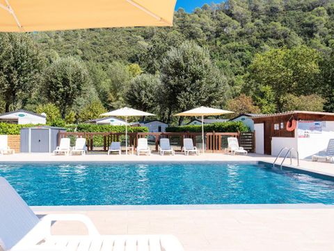 Camping  Au Vallon Rouge - Alpes-Maritimes - Image N°0
