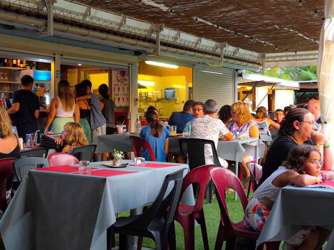 Camping Les Lacs de Courtes - Gers