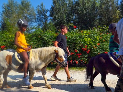 Camping Les Lacs de Courtes - Gers