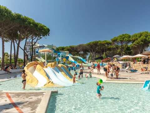Camping Le Castellas - Hérault - Image N°4