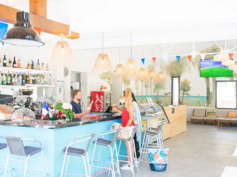 Camping Les Pins - Pyrénées-Orientales