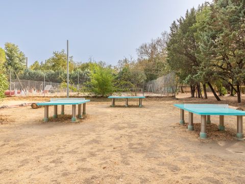 Camping Domaine de Gaujac - Camping Paradis - Gard