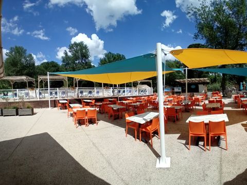 Camping Domaine de Gaujac - Camping Paradis - Gard