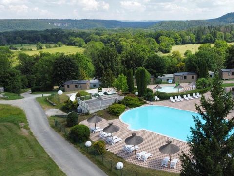 Camping Domaine de l'Epinette - Jura - Image N°0