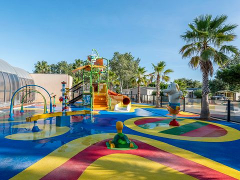 Camping Club Les Tamaris 5* - MS VACANCES - Pyrénées-Orientales