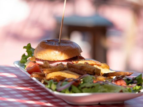 Camping Club Les Tamaris 5* - MS VACANCES - Pyrénées-Orientales