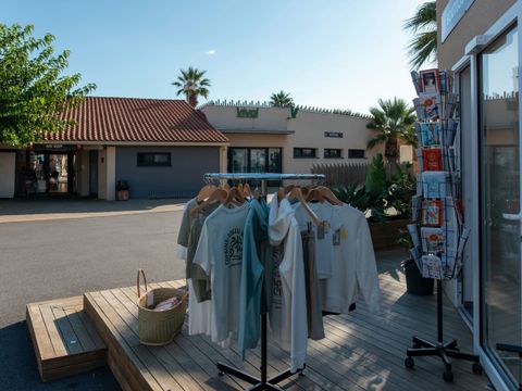Camping Club Les Tamaris 5* - MS VACANCES - Pyrénées-Orientales