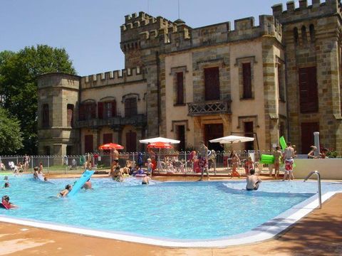 Camping Château la Grange Fort  - Camping Puy-de-Dôme