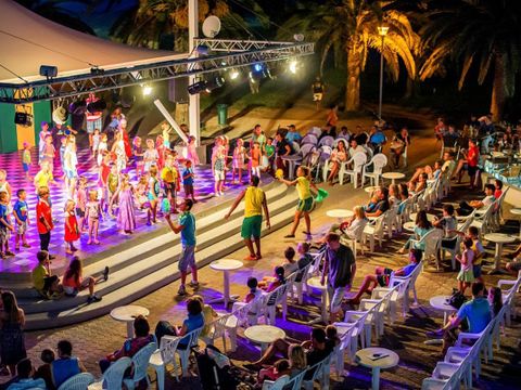 Camping Marina d'Erba Rossa - Nordkorsika