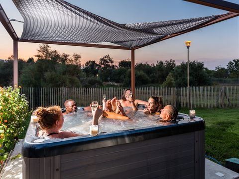 Camping Marina d'Erba Rossa - Nordkorsika