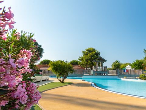 Camping Club La Côte des Roses 4* - MS VACANCES - Aude