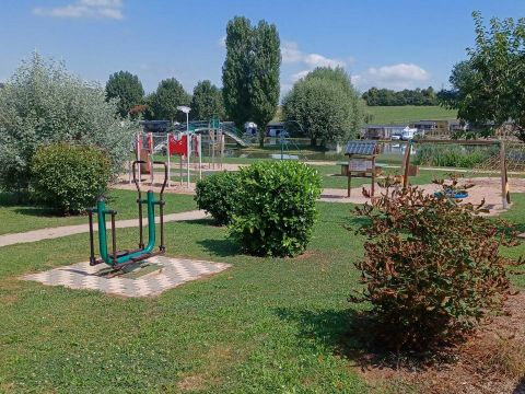 Camping La Tuilerie - Moselle - Image N°4