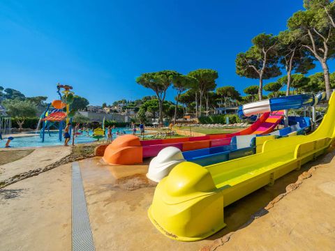 Camping Interpals Eco Resort - Girona