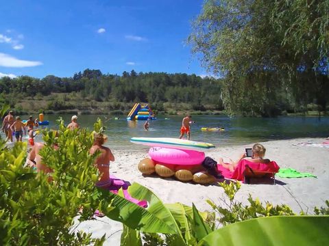 Camping Domaine du Lac - Dordogne