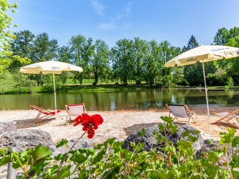 Camping les Etangs de Plessac  - Dordogne