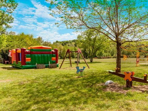 Camping les Etangs de Plessac  - Dordogne