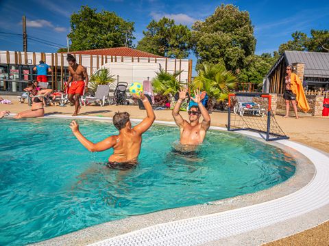 Camping Riez à la vie  - Vendée
