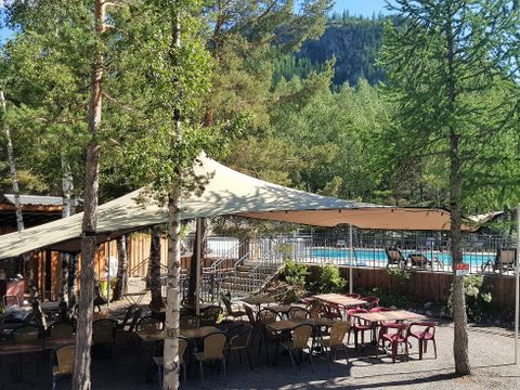 Camping l'Iscle de Prelles - Camping Hautes-Alpes