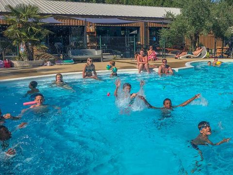 Nicoll's Camp/Pins - Gironde