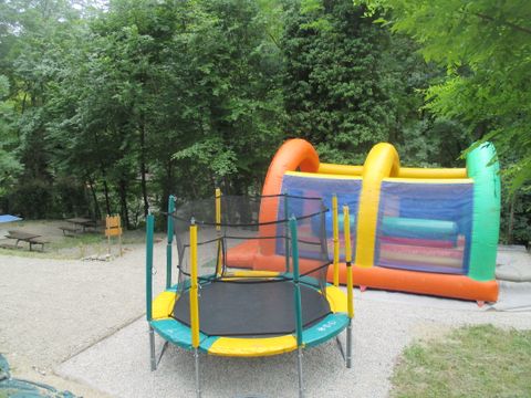 Camping Les Acacias - Drôme