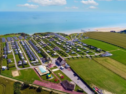 Flower Camping Omaha Beach - Calvados - Image N°0