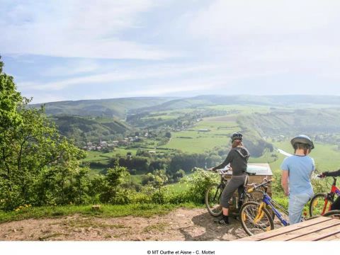 Camping La Colline - Belgisches Luxemburg - Image N°45