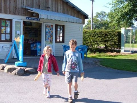 product_property.services