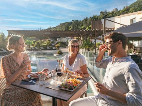 Camping Sandaya Les Rivages - Aveyron