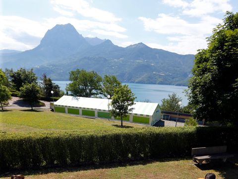 Camping Vacances André Trigano - Baie de la Chapelle - Camping Hautes-Alpes - Image N°2