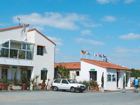 product_property.services