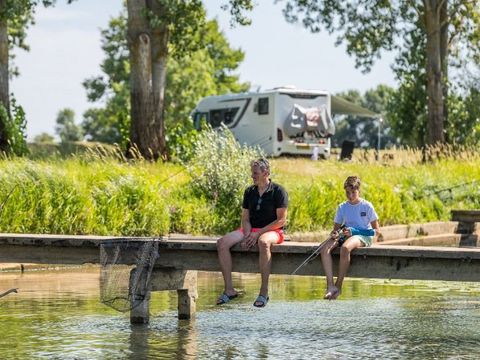 Camping Aux Rives du Soleil - Ain - Image N°2