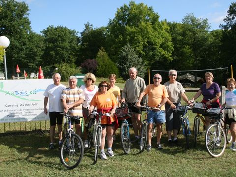 Camping Ushuaïa Villages Au Bois Joli - Yonne