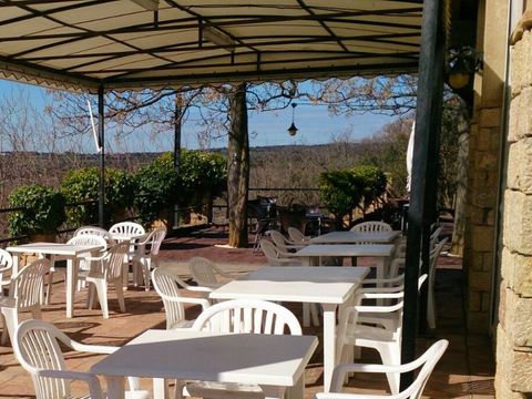 CAMPING ALQUEZAR - Huesca