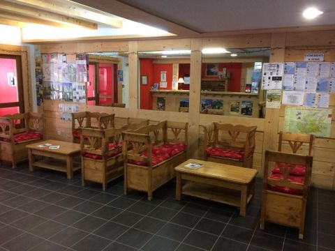Résidence Central Park - Camping Alpes-de-Haute-Provence - Image N°5