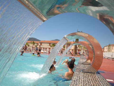 Résidence Les Demeures de La Massane - Camping Pyrénées-Orientales - Image N°2