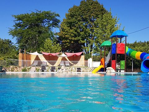 Flower Camping  Les Terrasses de Dordogne - Camping Dordogne