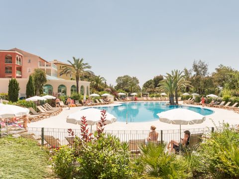 Pierre & Vacances Premium Résidence Les Calanques des Issambres - Camping Var - Image N°0