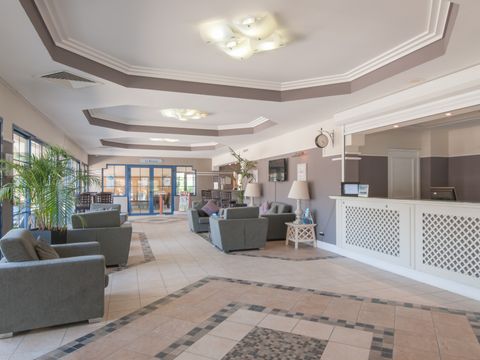 Pierre & Vacances Premium Résidence Les Rives de Cannes - Mandelieu - Camping Alpes-Maritimes - Image N°5