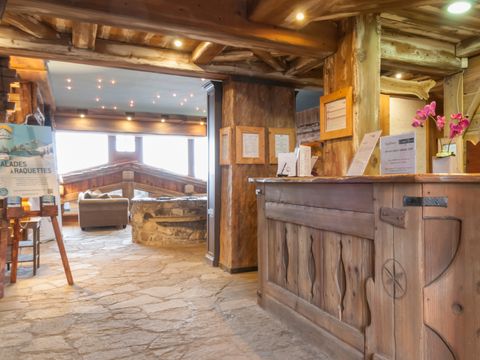 Pierre & Vacances Premium Residence Les Alpages de Chantel - Camping Savoie - Image N°4