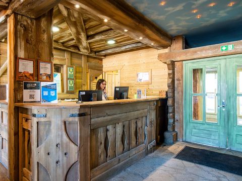 Pierre & Vacances Premium Residence Les Alpages de Chantel - Camping Savoie - Image N°3