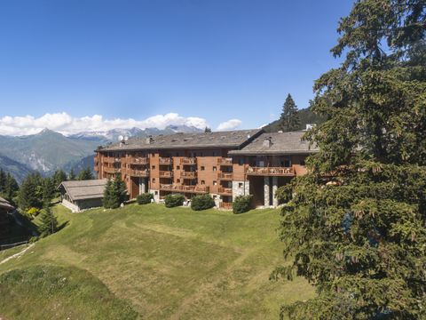 Pierre & Vacances Premium Résidence Les Alpages de Chantel - Camping Savoie - Image N°2